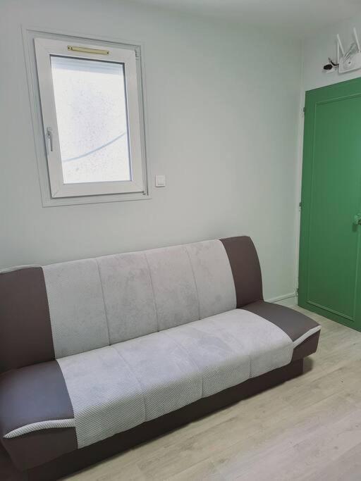 Appartement Proche St Denis "Appart 3" Pierrefitte-sur-Seine Dış mekan fotoğraf